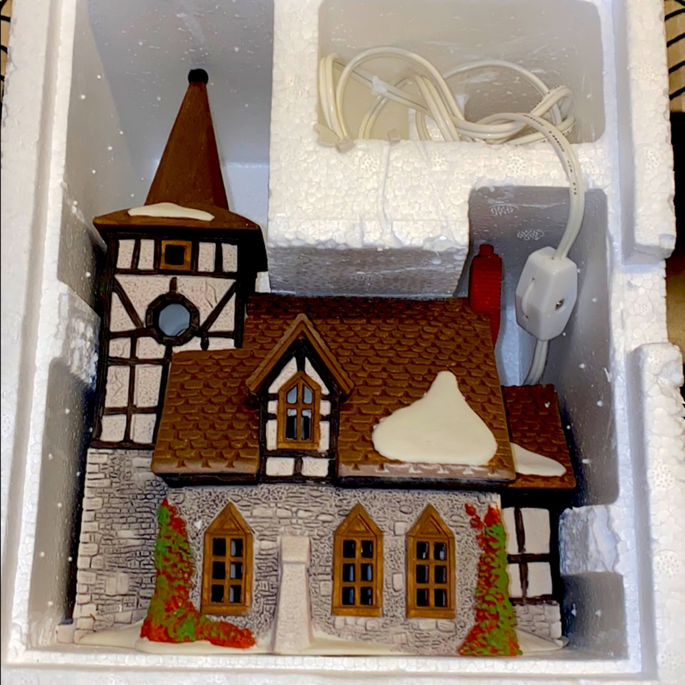 Department 56 Old Michael Church